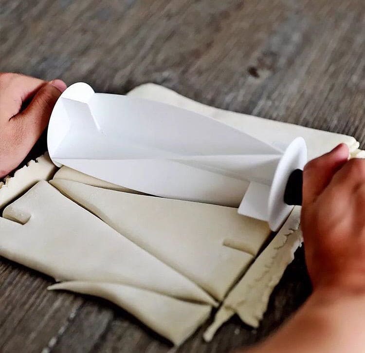 Croissant Cutter, Plastic Croissant Molding Tool, Bread Rolling Dough Cutter Croissant Cutter, Plastic Croissant Molding Tool, Bread Rolling Dough Cutter